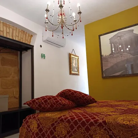 A Cantunera Littlehouse Ferienhaus