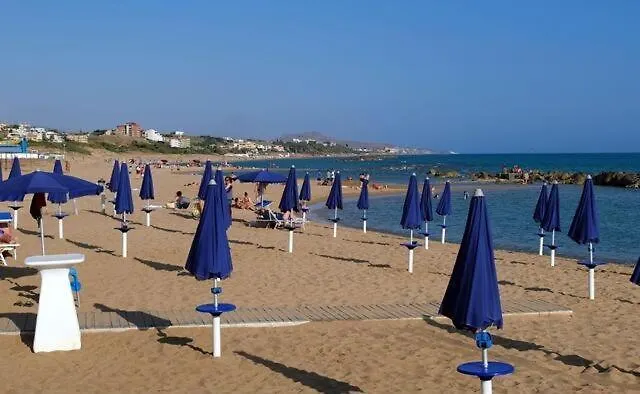 A Cantunera Littlehouse *