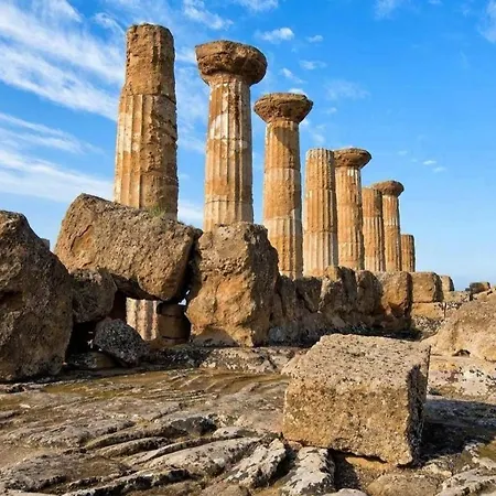 A Cantunera Littlehouse Ferienhaus Agrigent